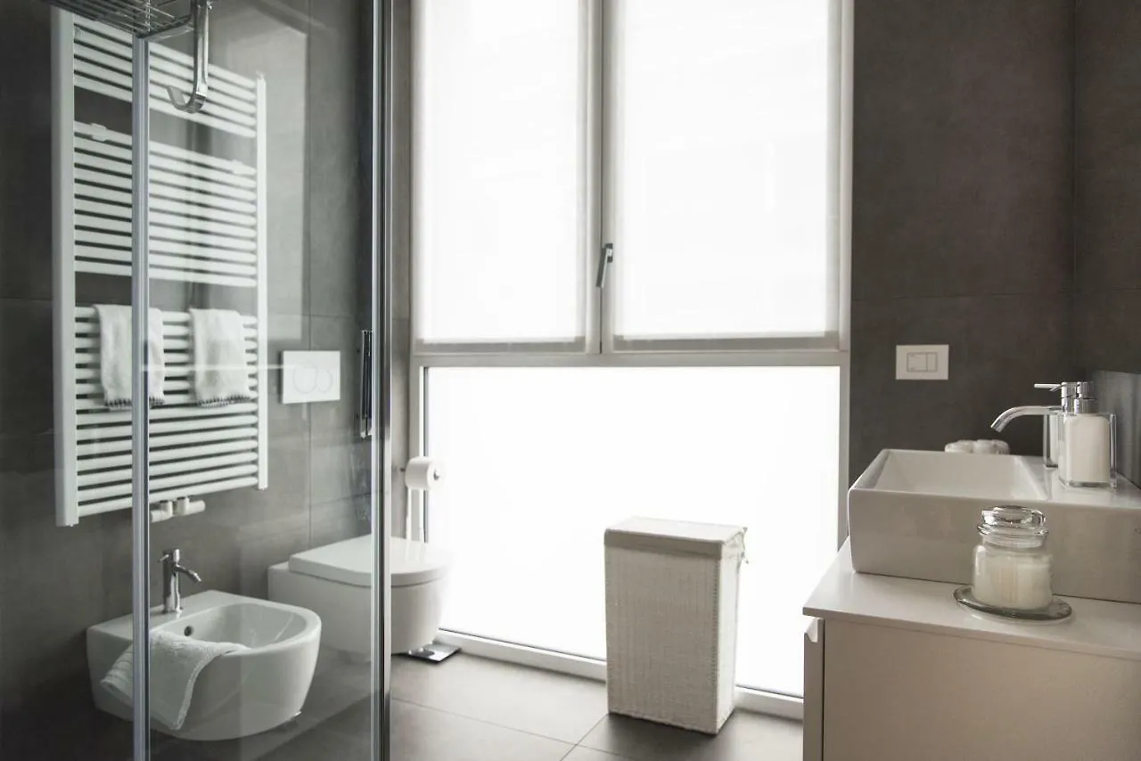 Design & New Center Apartments Milan
